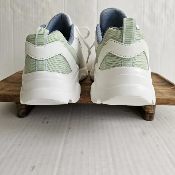 Ryka Glide Sneakers Size 11 White Mint Green Mesh Lace Up Lightweight - Picture 9 of 13
